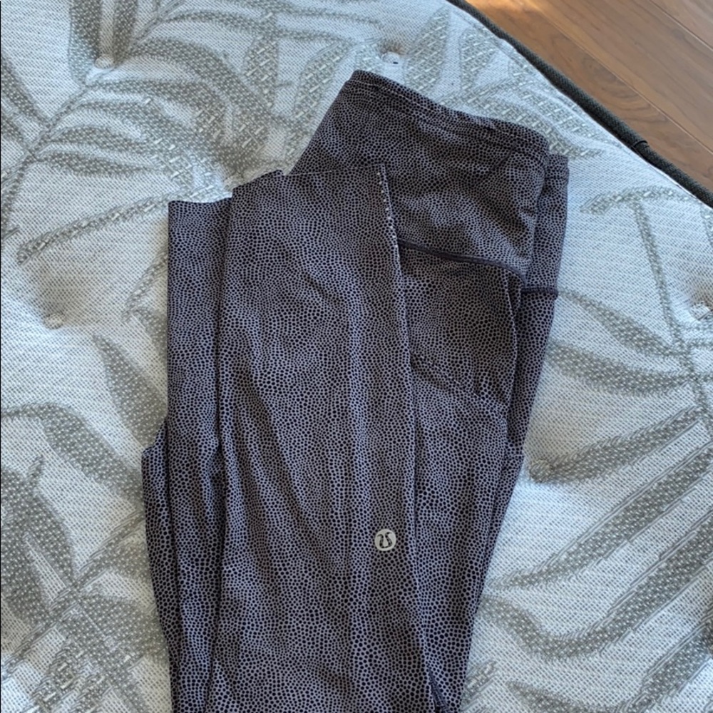 Lululemon fast and free leggings 25” 6 purple blac